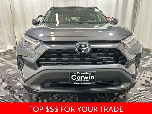 Used 2025 Toyota RAV4 XLE image 2