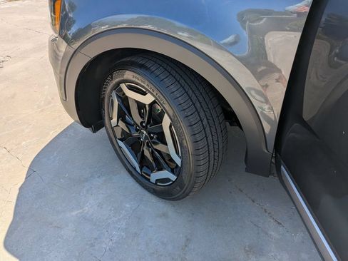 Used 2023 Kia Telluride S w/ S Sunroof Package FWD image 37