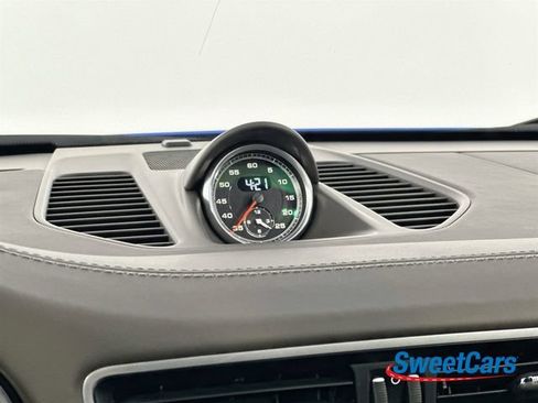Used 2016 Porsche 911 Carrera GTS RWD image 31