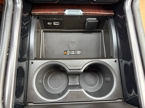 Certified 2023 GMC Yukon XL Denali Ultimate w/ LPO, Floor Liner Package AWD/4WD image 26