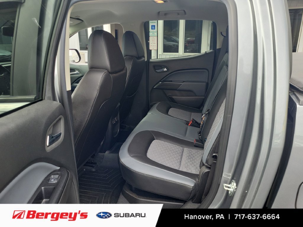 Used 2022 Chevrolet Colorado Z71 AWD/4WD image 10