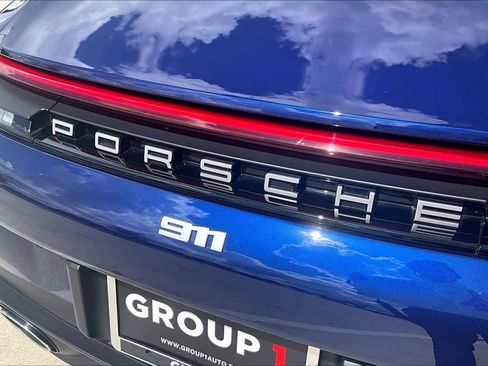 Used 2025 Porsche 911 Carrera RWD image 8