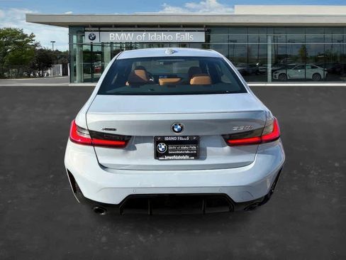 Used 2026 BMW 330i xDrive Sedan w/ M Sport Package AWD/4WD image 6