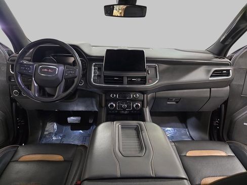 Used 2021 GMC Yukon XL AT4 w/ Technology Package image 9