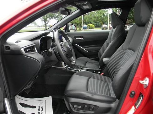 Used 2024 Toyota Corolla Cross AWD Hybrid w/ Convenience Package image 18