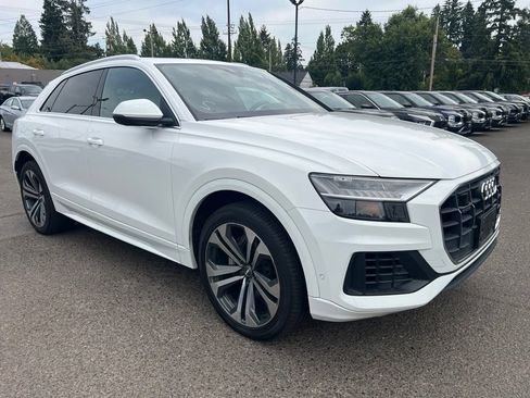 Used 2019 Audi Q8 Prestige AWD/4WD image 1