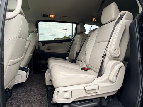 Used 2025 Honda Odyssey EX-L image 15