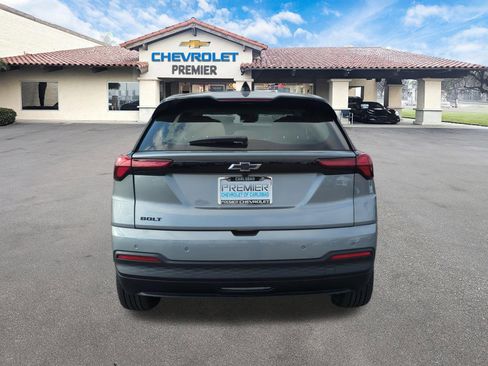 New 2027 Chevrolet Bolt LT w/ Comfort Package FWD image 7