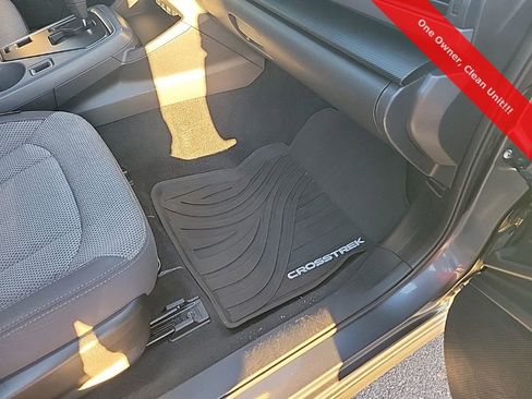 Used 2024 Subaru Crosstrek 2.0i Premium image 40