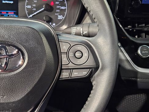 Used 2024 Toyota Corolla SE image 27