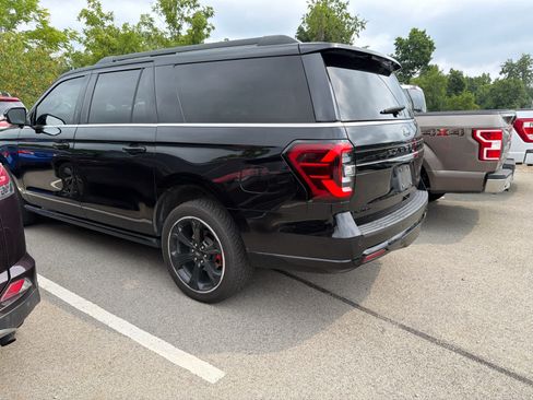 Used 2022 Ford Expedition Max Limited AWD/4WD image 9