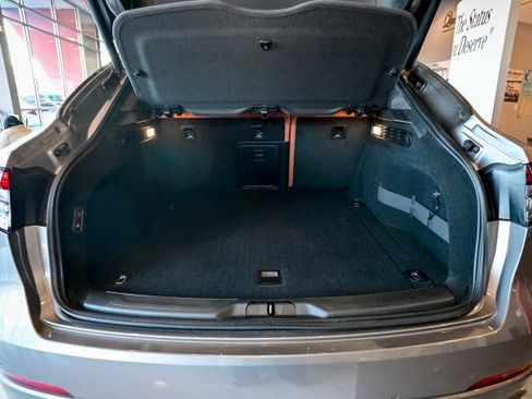 Used 2022 Maserati Levante GT image 22