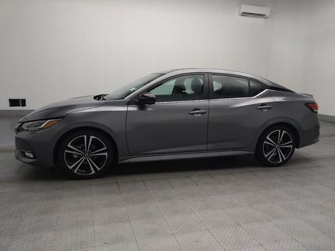 Used 2023 Nissan Sentra SR w/ SR Premium Package FWD image 2