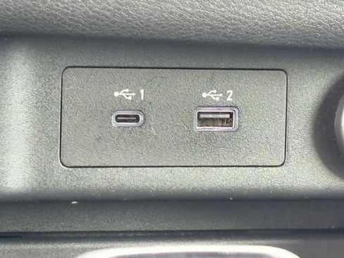 Certified 2023 Nissan Rogue SV image 24