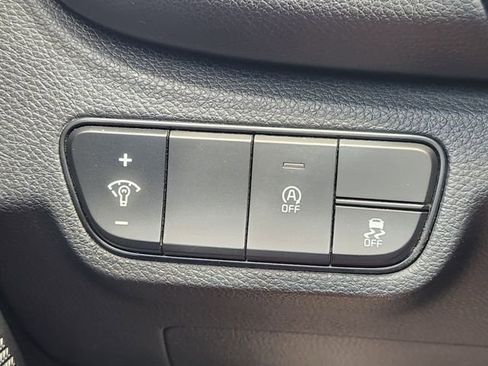 Used 2025 Kia Seltos S FWD image 21