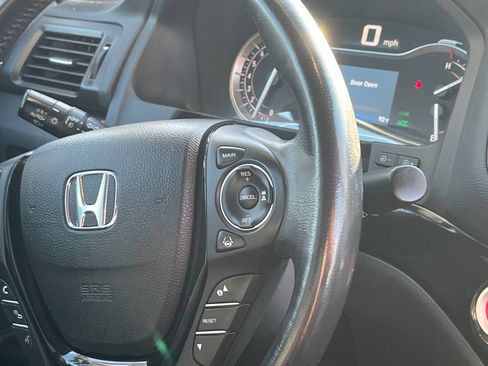 Certified 2020 Honda Ridgeline RTL-E image 42