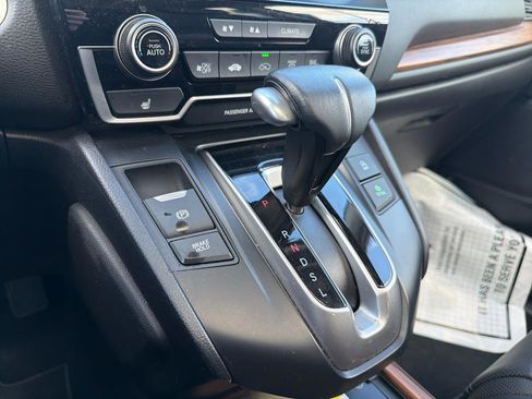 Used 2022 Honda CR-V Touring image 27