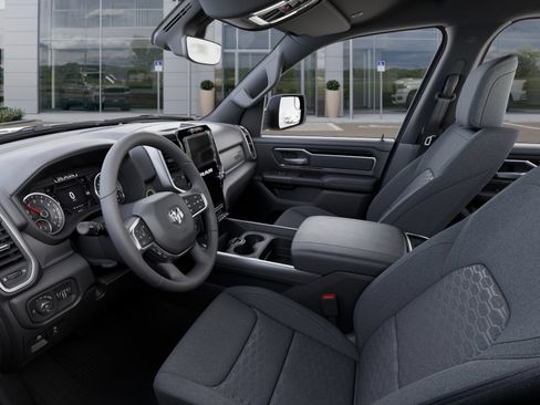New 2026 RAM 1500 Big Horn AWD/4WD image 37