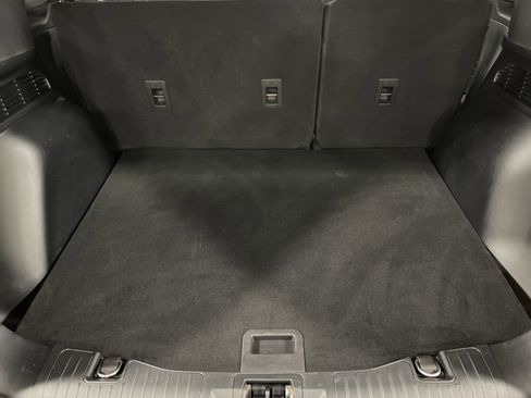 Used 2022 Ford Escape SE image 11