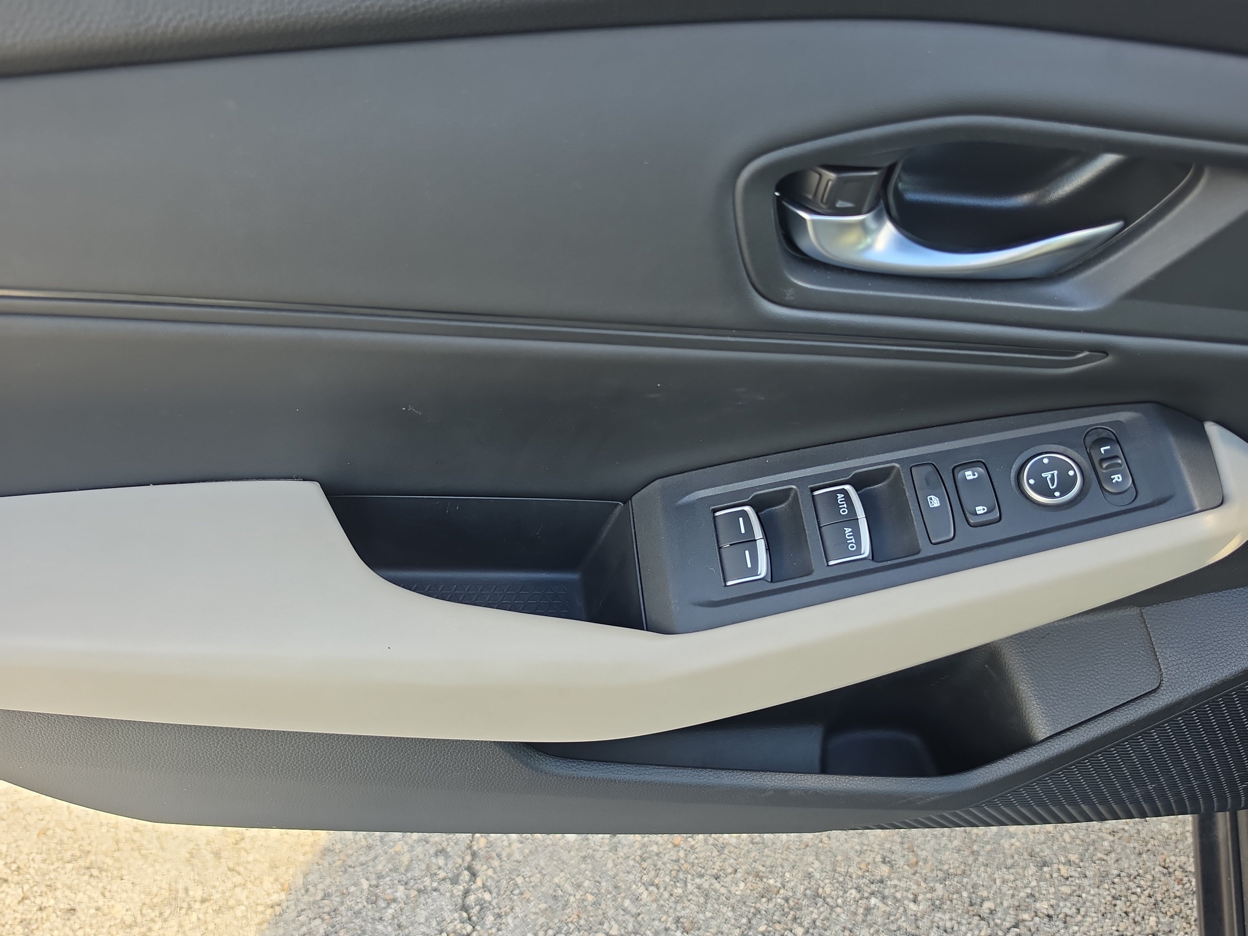 Certified 2024 Honda Accord EX image 14