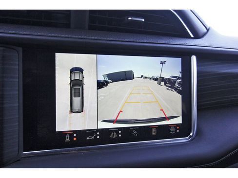 Used 2023 GMC Yukon XL Denali w/ Denali Reserve Package RWD image 19