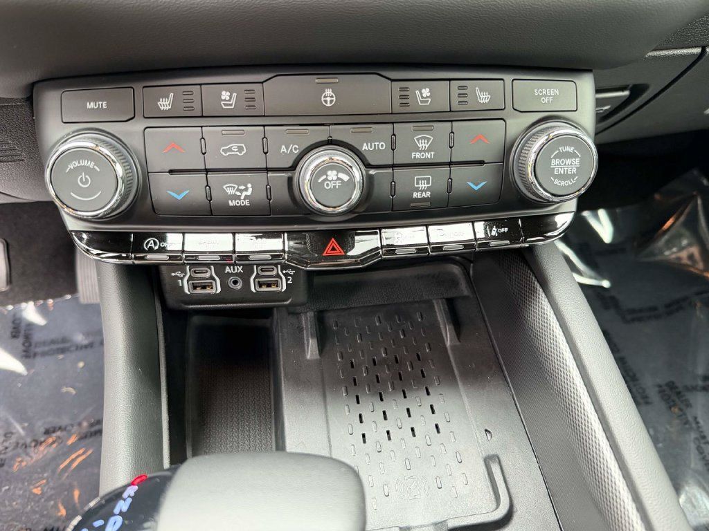 Used 2026 Dodge Durango GT AWD/4WD image 21