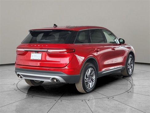 Certified 2024 Lincoln Corsair AWD w/ Equipment Group 101A image 12