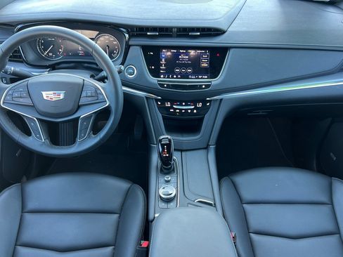 Used 2026 Cadillac XT5 Luxury FWD image 15