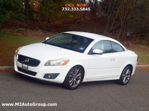 Used 2012 Volvo C70 T5 image 17