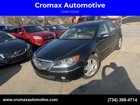 Used 2005 Acura RL image 1