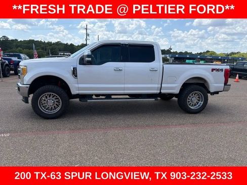Used 2017 Ford F250 Lariat w/ Lariat Ultimate Package AWD/4WD image 4