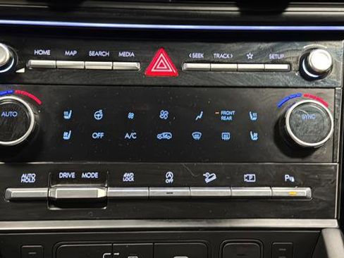 Used 2024 Hyundai Santa Fe Calligraphy image 18