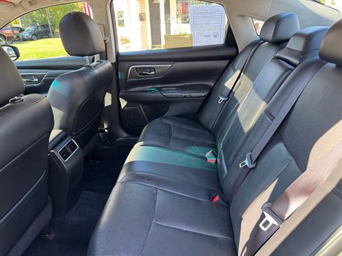 Used 2015 Nissan Altima 3.5 SL image 29