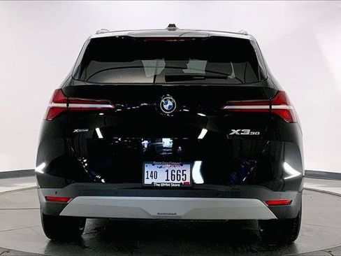 Used 2026 BMW X3 xDrive30 w/ Premium Package image 3