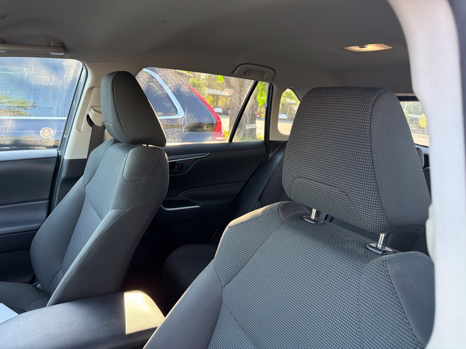 Certified 2025 Toyota RAV4 LE AWD/4WD image 8