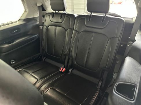 Used 2023 Jeep Grand Cherokee L Limited AWD/4WD image 30