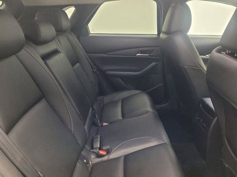Used 2021 MAZDA CX-30 FWD 2.5 S w/ Select Package image 19