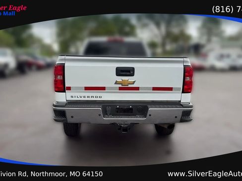 Used 2019 Chevrolet Silverado 2500 W/T w/ WT Convenience Package AWD/4WD image 4