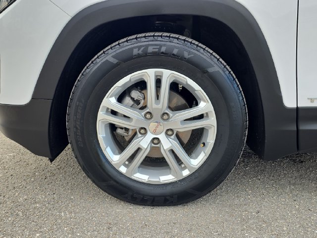 Certified 2021 GMC Terrain SLE w/ Driver Convenience Package FWD image 6