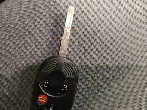 Used 2018 Ford Escape SE FWD image 32