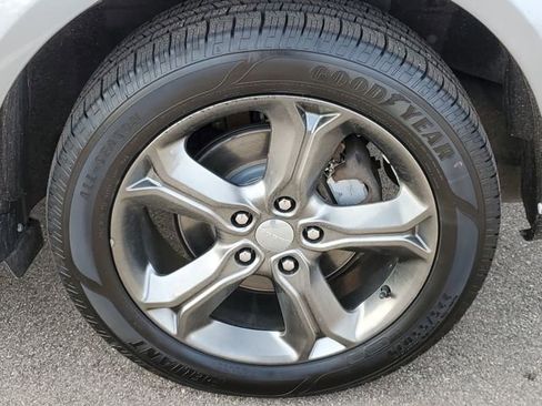 Used 2015 Dodge Journey Crossroad w/ Flexible Seating Group image 32