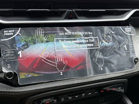 New 2026 Jeep Cherokee Laredo image 22