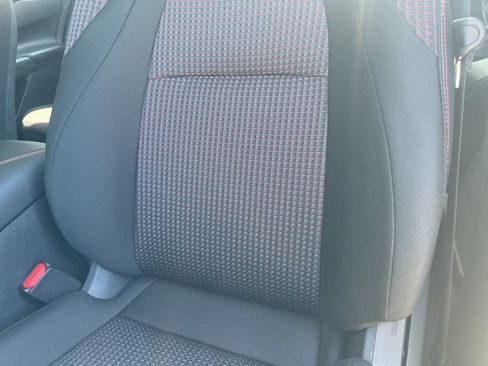 New 2026 Nissan Sentra SR w/ Floor Mat Package FWD image 9