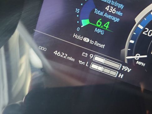 Used 2025 Toyota Tundra Limited image 34