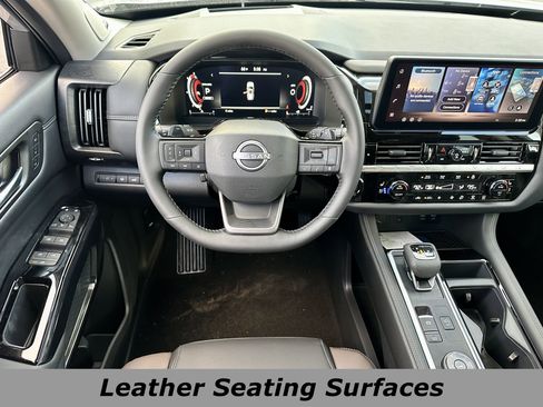 New 2026 Nissan Pathfinder Platinum AWD/4WD image 4