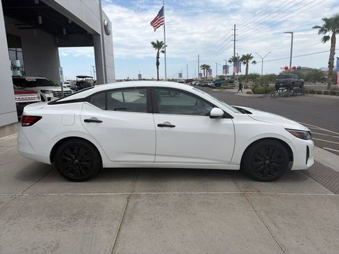 Used 2024 Nissan Sentra S FWD image 6