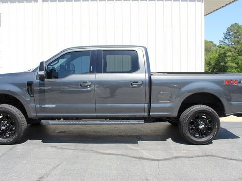 Used 2019 Ford F250 Lariat AWD/4WD image 5