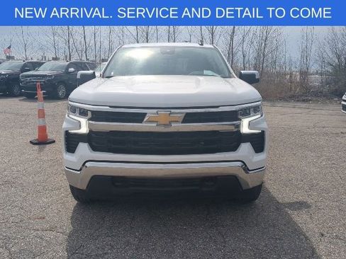 Used 2023 Chevrolet Silverado 1500 LT image 10