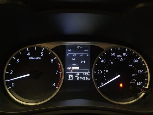 Used 2025 Nissan Versa S w/ Trunk Package FWD image 23
