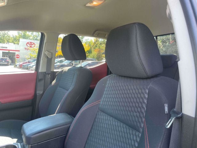 Certified 2023 Toyota Tacoma SR5 AWD/4WD image 22